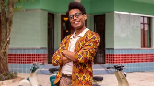 Ícaro Silva será Ulisses em "Garota do Momento"