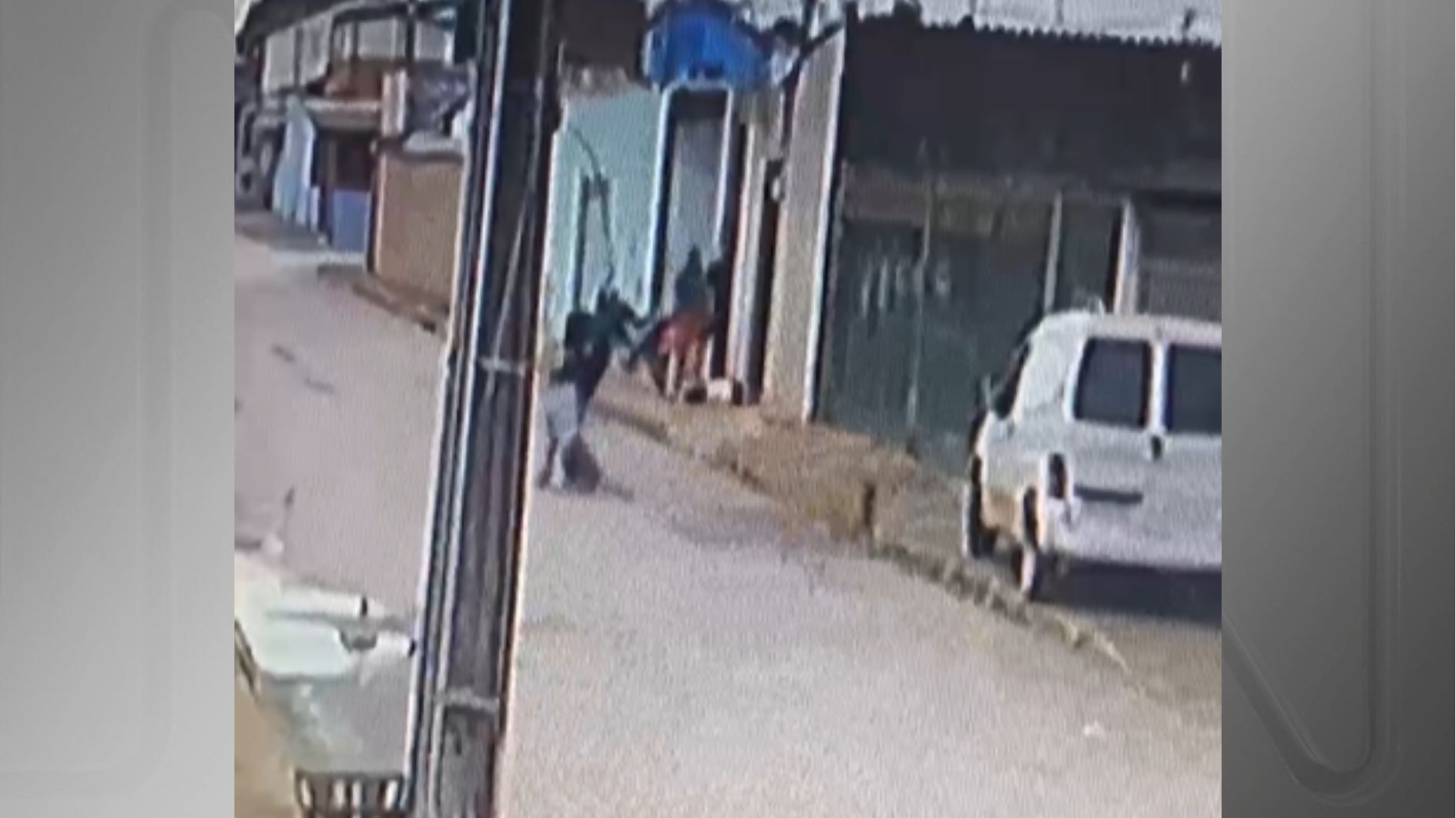 Vídeo: Pai e filha são assassinados