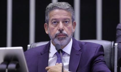 Lira diz que responsabilidade fiscal é "inegociável"; reforma do IR fica para depois