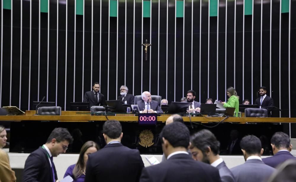 Sessão plenária da Câmara