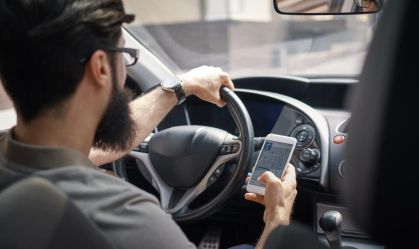 Estourar vidro de carro: TJSP tipifica ação como roubo; entenda decisão