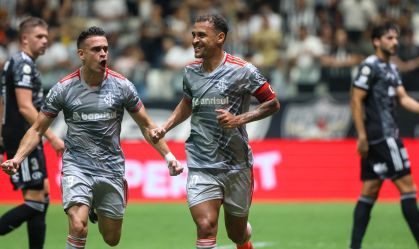Alan Patrick marcou o primeiro gol na Arena MRV