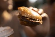 Intoxicação alimentar: como evitar doenças causadas por bactérias