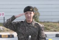 K-pop: J-Hope, do BTS, completa serviço militar e é recebido por Jin