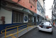 Justiça concede liberdade a sócios de laboratório que errou testes de HIV no RJ