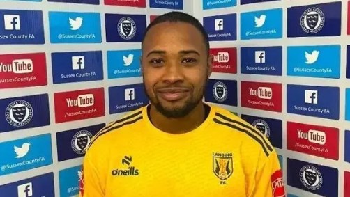 Knory Scott foi um dos convocados para a seleção de Bermudas
