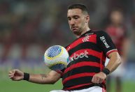 Léo Ortiz fala em "juntar os cacos" e pede foco na decisão contra o Corinthians