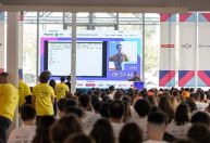 Universidade bate recorde de maior aula de programação do mundo