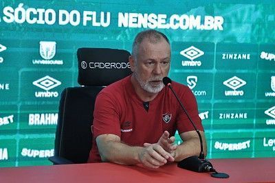 Mano Menezes fala após derrota do Fluminense para o Vitória