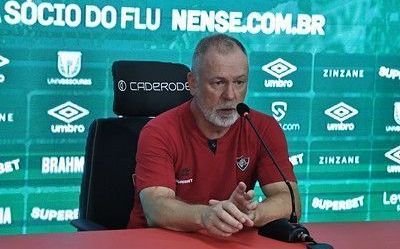 Mano Menezes fala após derrota do Fluminense para o Vitória