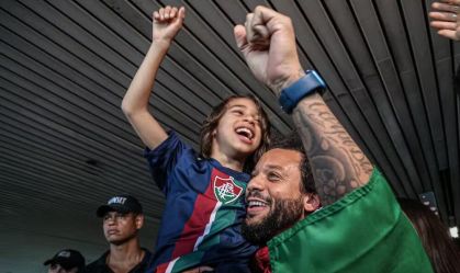 Marcelo, do Fluminense, e o filho Liam