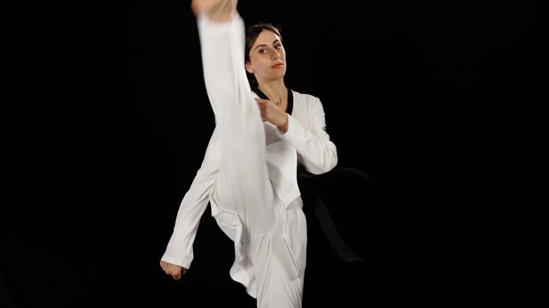 Marzieh Hamidi, campeã afegã de taekwondo
