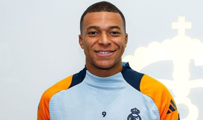 Mbappé ganhou prêmio Jogador Cinco Estrelas de setembro