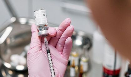 Uso de midazolam em procedimentos médicos: benefícios, riscos e orientações