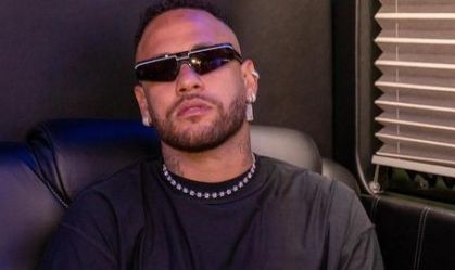 Neymar comprou uma cobertura no edifícil Yachthouse