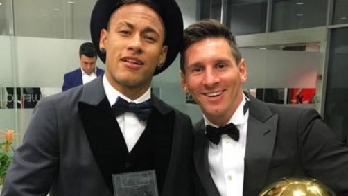 Neymar e Messi durante a cerimônia da Bola de Ouro de 2016