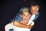Niall Horan é o último membro do One Direction a se despedir de Liam Payne