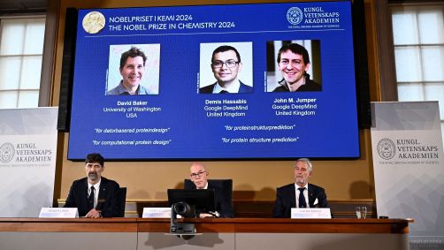 Anúncio dos vencedores do Prêmio Nobel de Química de 2024 em Estocolmo, na Suécia