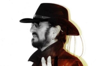 Ringo Starr aposta no country e lança novo álbum; ouça