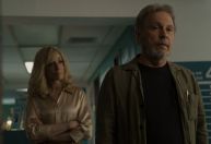 "Passado": Billy Cristal é atormentado em trailer de nova série de terror; veja