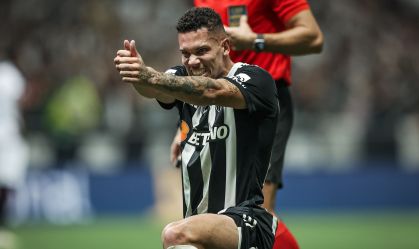 Menin comenta venda de Paulinho e modelo de contratações do Atlético-MG