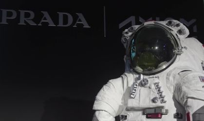 Prada revela design do traje espacial que a Nasa usará para voltar à Lua; veja
