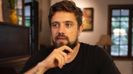 Rafael Cardoso desabafa após medida protetiva em vigor