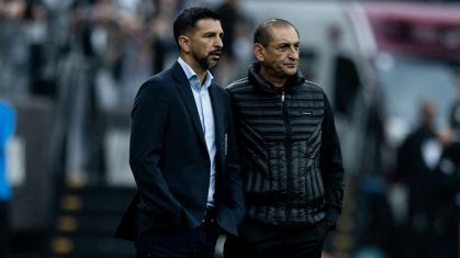 Emiliano Diaz, auxiliar, e Ramón Diaz, técnico do Corinthians