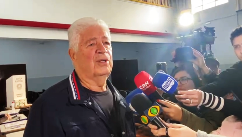 Roberto Requião, candidato a prefeito de Curitiba pelo Mobiliza • Reprodução