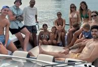 Vegetti, Alcaraz, Rossi e Emiliano Díaz aproveitam folga em passeio de barco