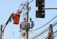 Enterrar fios em SP reduziria apagões, mas custaria R$ 20 bi somente no centro