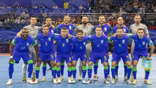 Seleção Brasileira de Futsal antes da semifinal da Copa do Mundo