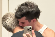 Fiuk aparece com affair misterioso, e internet brinca: "Chico Moedas?"