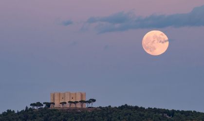 Entenda por que a Superlua desta quinta (17) é a maior do ano