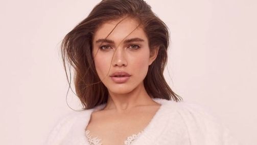 Valentina Sampaio é confirmada no desfile da Victoria's Secret 2024