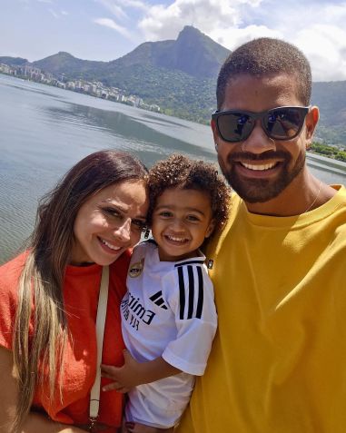 Viviane Araújo é mãe de Joaquim, fruto de seu casamento com Guilherme Militão • Instagram/Viviane Araújo