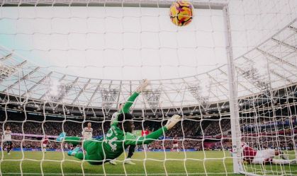 West Ham bateu o Manchester United