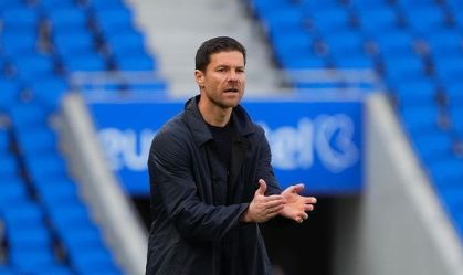 Xabi Alonso bate recorde em empate entre Leverkusen e Wolfsburg