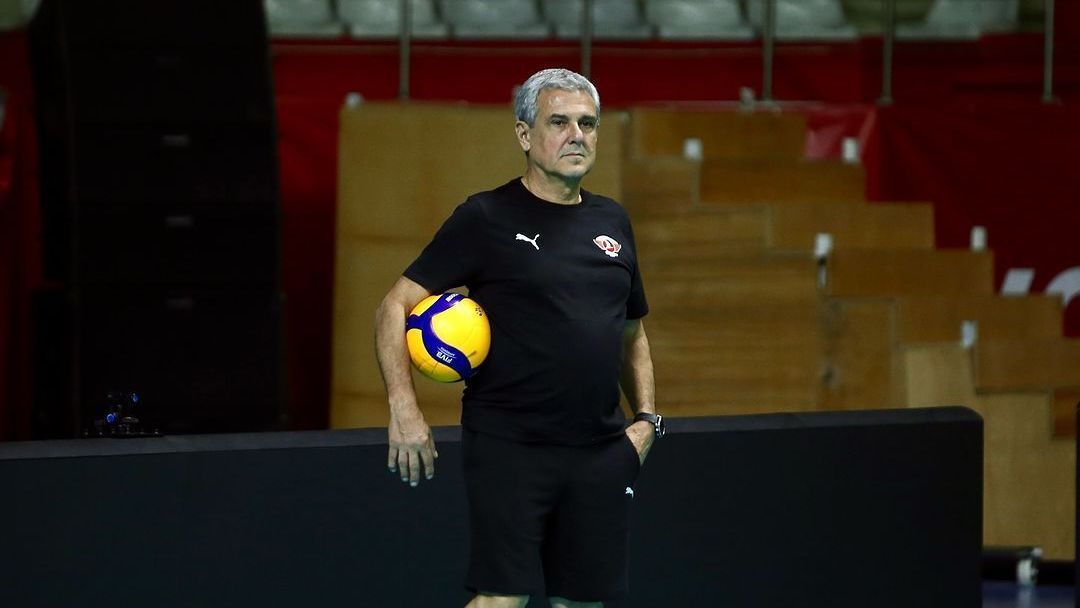 Zé Roberto Guimarães pede demissão do Turk Hava Yollari