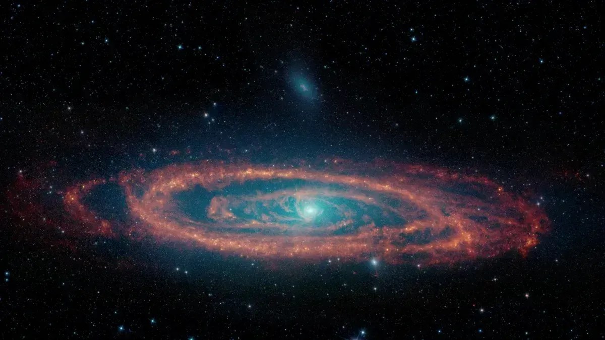 Galáxia de Andrômeda que uma dia irá colidir com a nossa Via Láctea • NASA/JPL-Caltech