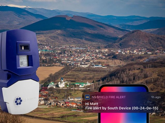 Fast fire detection sensors are placed on posts and traffic lights from forest fires vulnerable • N5 sensors