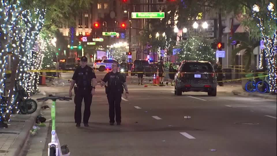 Police investigate scene of Orlando streeting shooting
