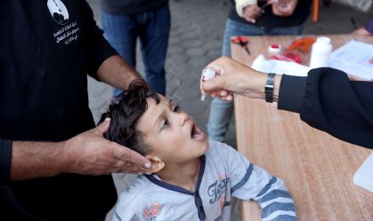 Vacinação contra pólio em Gaza será retomada neste sábado (2), dizem agências