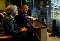 Donald Trump anuncia Susie Wiles como chefe de gabinete da Casa Branca