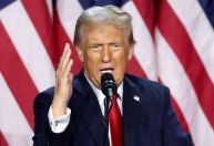Trump promete usar militares para deportações "até o nível máximo permitido"