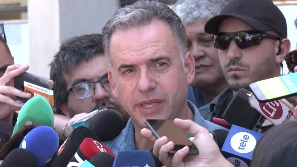 'Don't lose hope in politics,' says Uruguay's opposition candidate Orsi at runoff