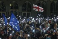 Mais de 100 são presos em protestos na Geórgia após governo adiar entrada na UE