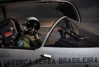 Por falta de recursos, entrega de caças Gripen à FAB vai atrasar