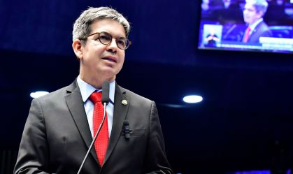 Governo diz ter acordo para adiar votação de vetos do BPC