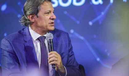 A 4 dias de tarifas, Haddad diz que governo não pode se deter por ameaças